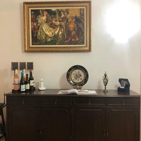 Sari Konak Business Pensjonat Izmir